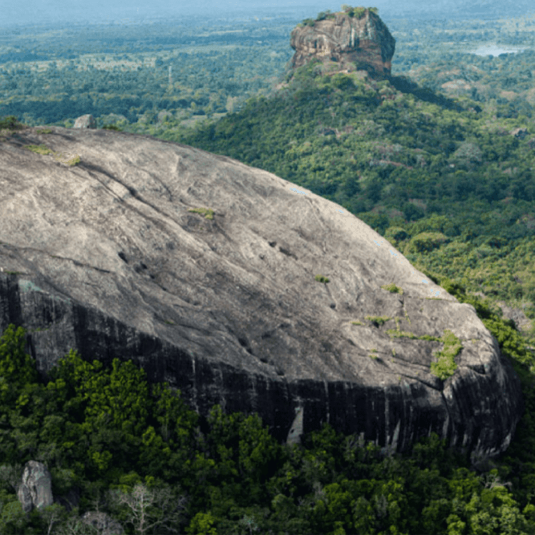 VISIT PIDURANGALA ROCK